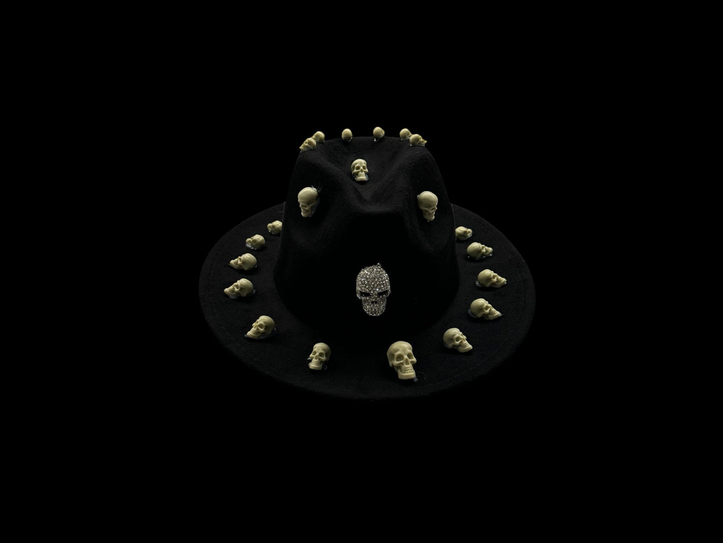 Handmade Black Skull Halloween Hat – Unisex Costume Hat with Spooky Skull Details, Perfect for Festivals, Parties, and Dark Theme Events