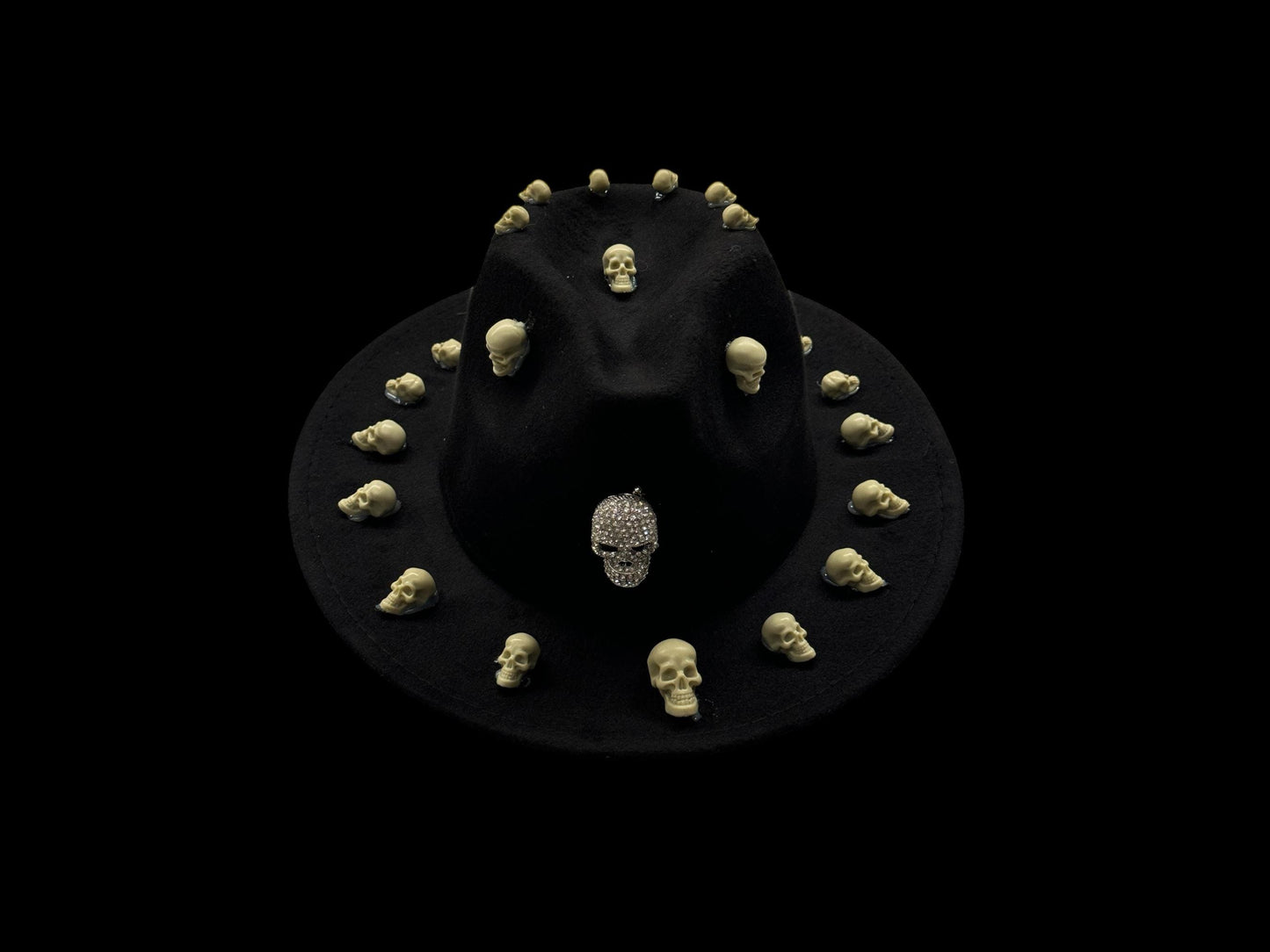 Handmade Black Skull Halloween Hat – Unisex Costume Hat with Spooky Skull Details, Perfect for Festivals, Parties, and Dark Theme Events