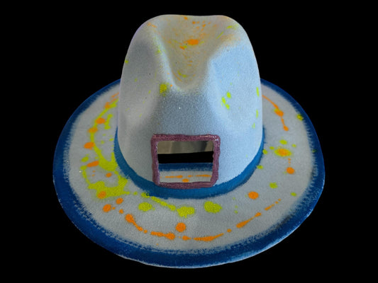 Hand-painted one-of-a-kind festival hat by Qreine, UV reactive glow