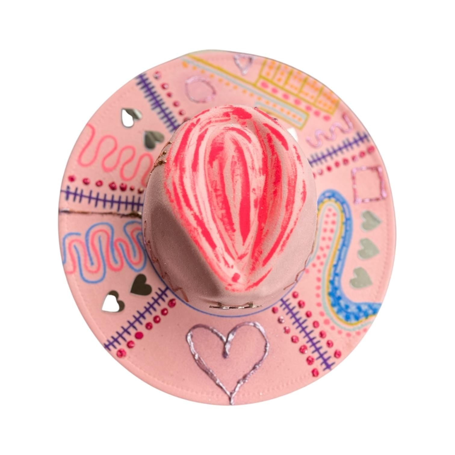 VULVA VISTA Pink Burning Man hat with large brim, vulva crown, silver hearts, neon festival symbols – Qreine wearable art by Ilgaz Kuren