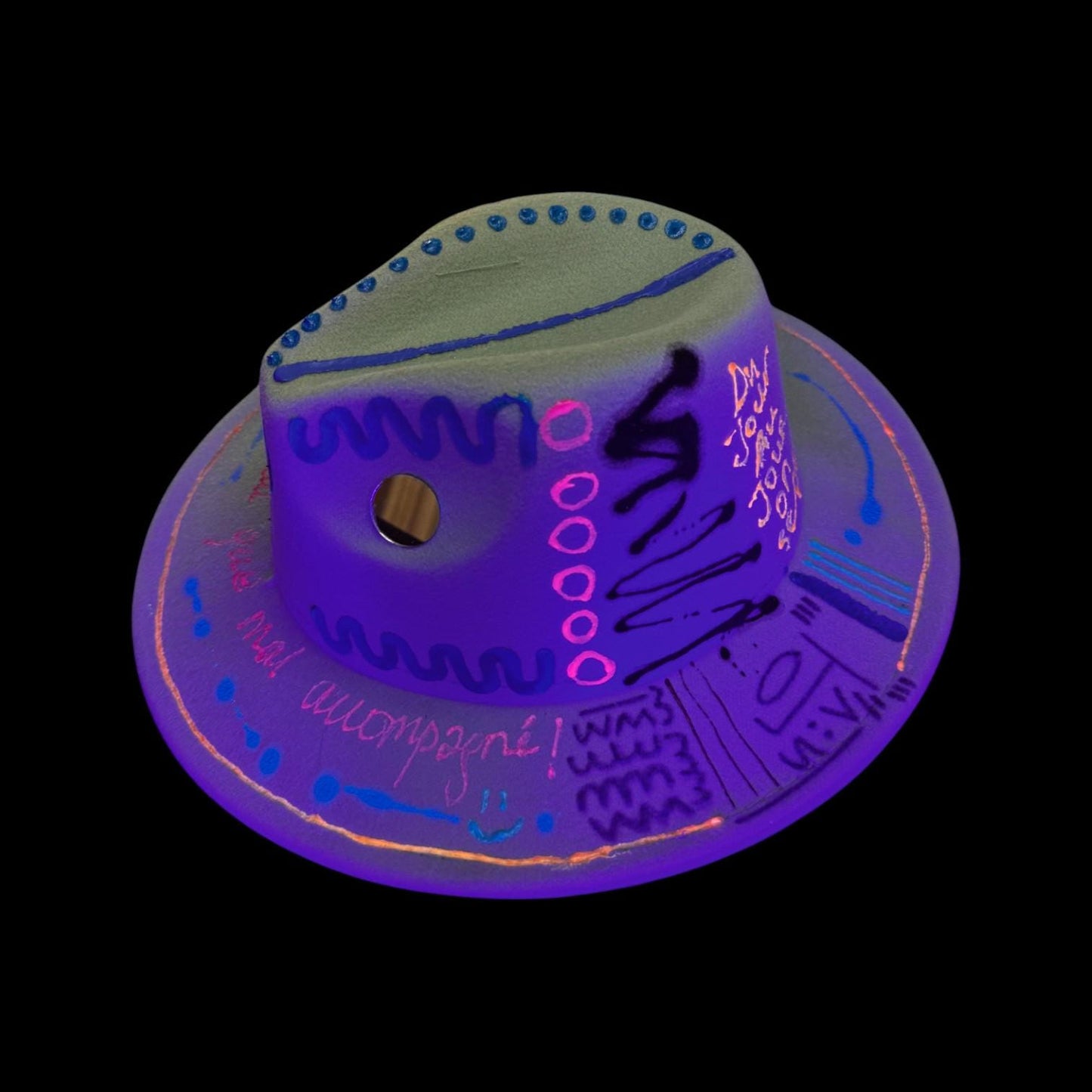Hand-Painted Graffiti Fedora: UV-Reactive Art, French Quotes - Qreine