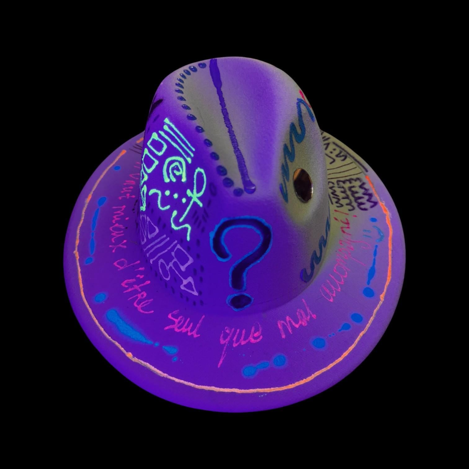 Hand-Painted Graffiti Fedora: UV-Reactive Art, French Quotes - Qreine
