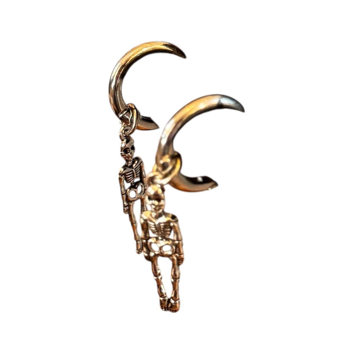 Handmade Gothic Skull Charm Hat: Unisex Halloween Costume Accessory