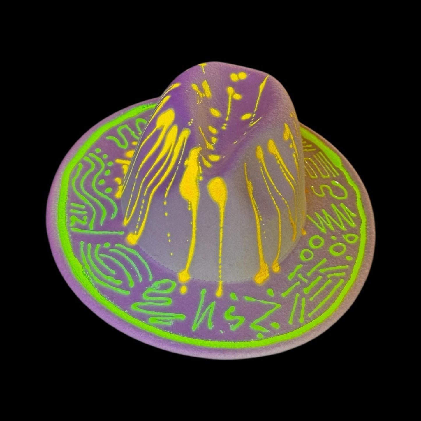 Eclipse Oracle – The Neon Seer’s Crown